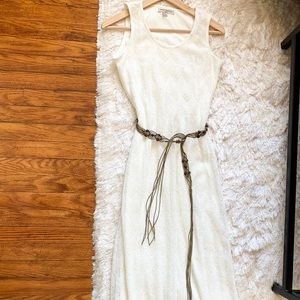 White maxi dress